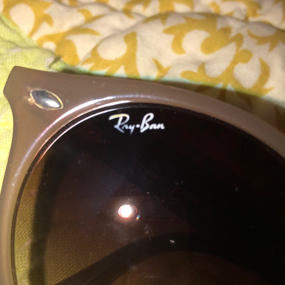 Ray-ban sunglasses - Picture 6 of 8